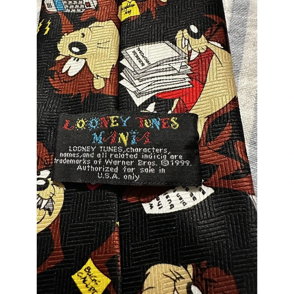 Looney Tunes Tasmanian Devil Tie‎